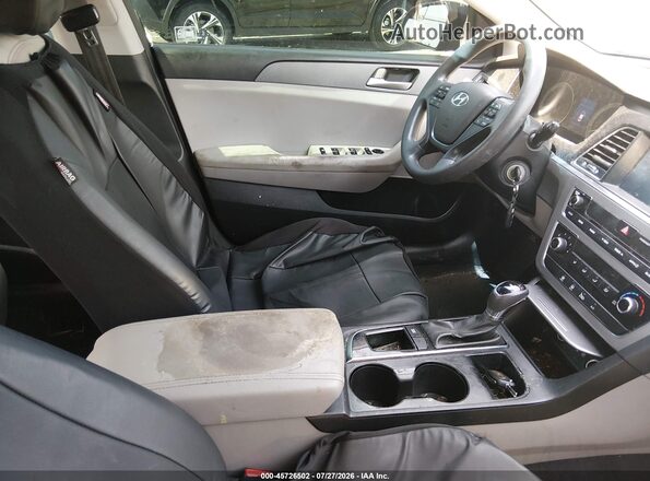 5NPE24AF0HH524807 2017 HYUNDAI SONATA Black Vista interior delantera