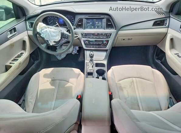 5NPE24AF0HH550937 2017 HYUNDAI SONATA Black Vista del salpicadero