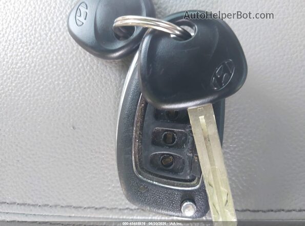 5NPE24AF0HH570511 2017 HYUNDAI SONATA Black Dashboard view