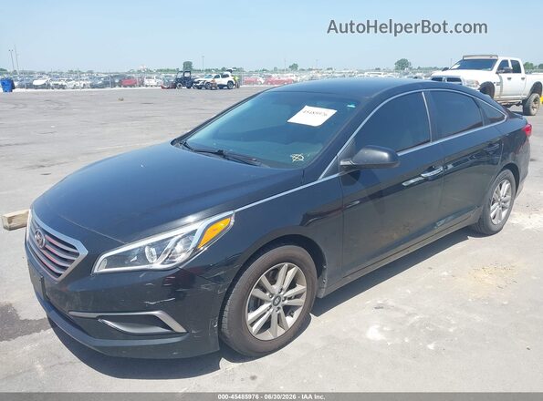 5NPE24AF0HH570511 2017 HYUNDAI SONATA Black Front left