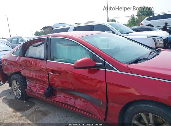5NPE24AF0HH572601 2017 HYUNDAI SONATA Red უკანა სალონის ხედი