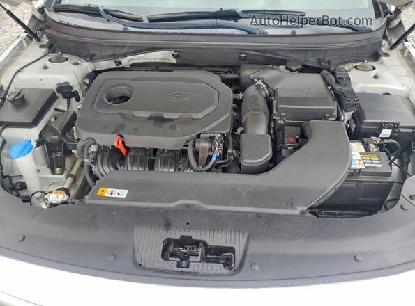 5NPE24AF0HH589494 2017 HYUNDAI SONATA Silver უკანა სალონის ხედი