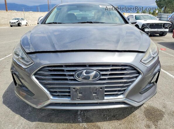 5NPE24AF0JH723443 2018 HYUNDAI SONATA Серый Вид спереди