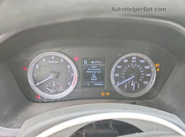 5NPE24AF0KH755679 2019 HYUNDAI SONATA Black ხელსაწყოთა პანელის ხედი