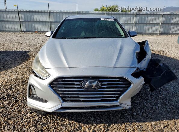 5NPE24AF0KH800605 2019 HYUNDAI SONATA Silver Front view