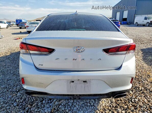 5NPE24AF0KH800605 2019 HYUNDAI SONATA Silver Rear view