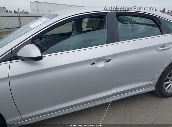 5NPE24AF0KH800846 2019 HYUNDAI SONATA Silver Front view