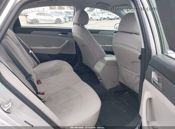 5NPE24AF0KH800846 2019 HYUNDAI SONATA Silver VIN sticker view