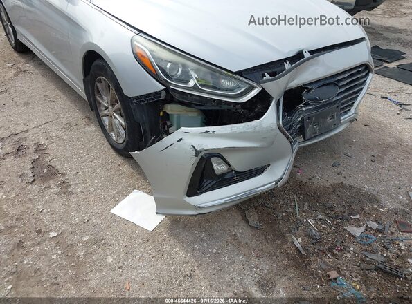 5NPE24AF0KH804993 2019 HYUNDAI SONATA Серебряный Вид спереди