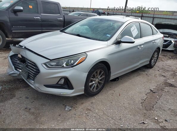 5NPE24AF0KH804993 2019 HYUNDAI SONATA Серебряный Передняя левая четверть