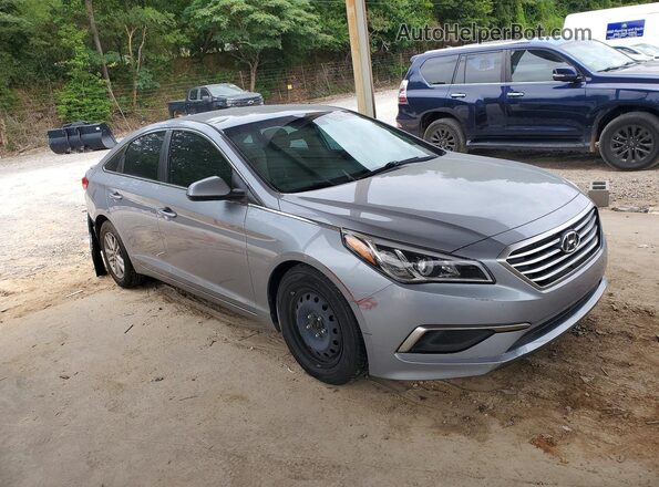 5NPE24AF1HH560490 2017 HYUNDAI SONATA Silver Front right