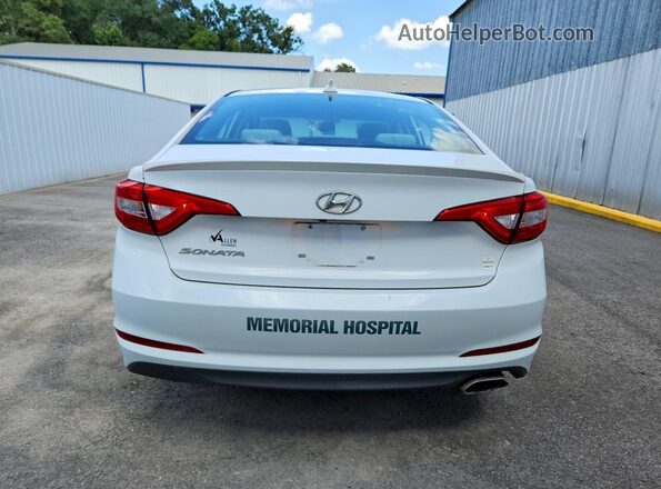 5NPE24AF1HH572087 2017 HYUNDAI SONATA White უკანა ხედი