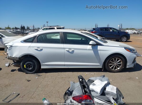 5NPE24AF1KH738910 2019 HYUNDAI SONATA White Widok wnętrza 360 stopni