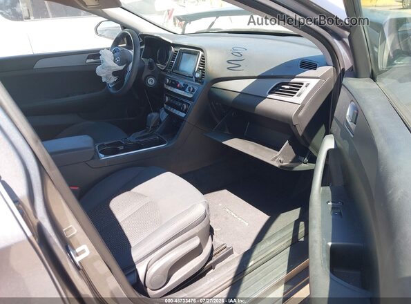 5NPE24AF1KH739717 2019 HYUNDAI SONATA Gray Vista interior delantera