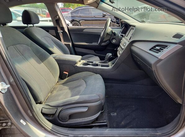 5NPE24AF1KH807028 2019 HYUNDAI SONATA Gray Widok wnętrza z przodu
