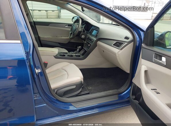 5NPE24AF2GH360314 2016 HYUNDAI SONATA Blue წინა სალონის ხედი