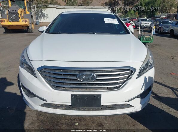 5NPE24AF2GH382782 2016 HYUNDAI SONATA White Вид спереду