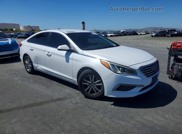 5NPE24AF2GH392972 2016 HYUNDAI SONATA White Przód prawy
