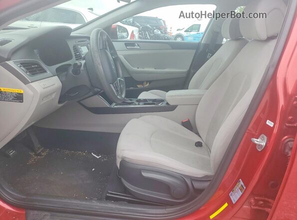 5NPE24AF2HH492359 2017 HYUNDAI SONATA Red წინა სალონის ხედი
