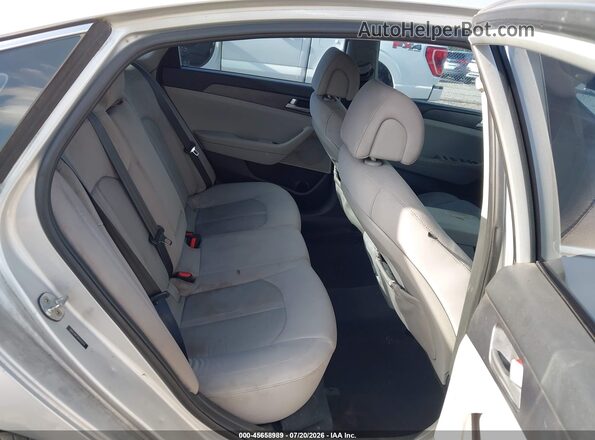 5NPE24AF2HH503974 2017 HYUNDAI SONATA Silver VIN sticker view
