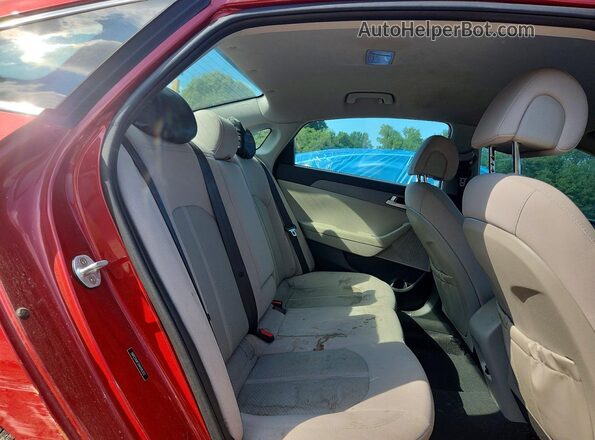 5NPE24AF2HH516322 2017 HYUNDAI SONATA Красный Вид задних сидений