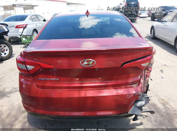 5NPE24AF2HH562832 2017 HYUNDAI SONATA Red 