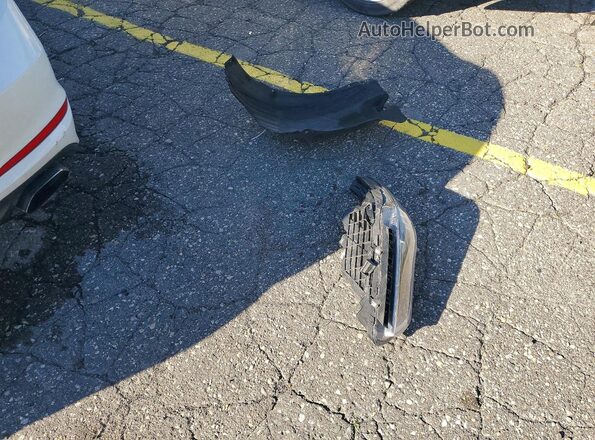 5NPE24AF2HH581140 2017 HYUNDAI SONATA White Engine compartment view