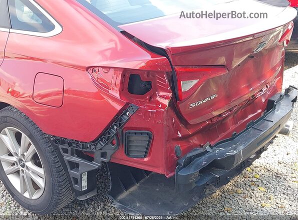 5NPE24AF2HH589660 2017 HYUNDAI SONATA Red Սալոնի 360 աստիճան տեսք