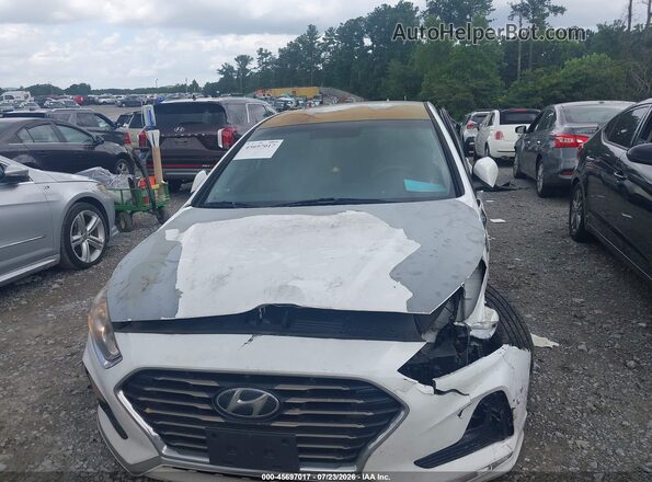 5NPE24AF2JH651189 2018 HYUNDAI SONATA White Vista del salpicadero