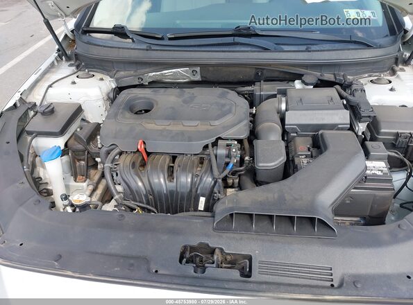 5NPE24AF2JH712069 2018 HYUNDAI SONATA Silver Vista trasera