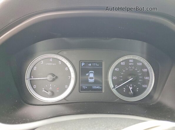 5NPE24AF2KH752833 2019 HYUNDAI SONATA Black ხელსაწყოთა პანელის ხედი