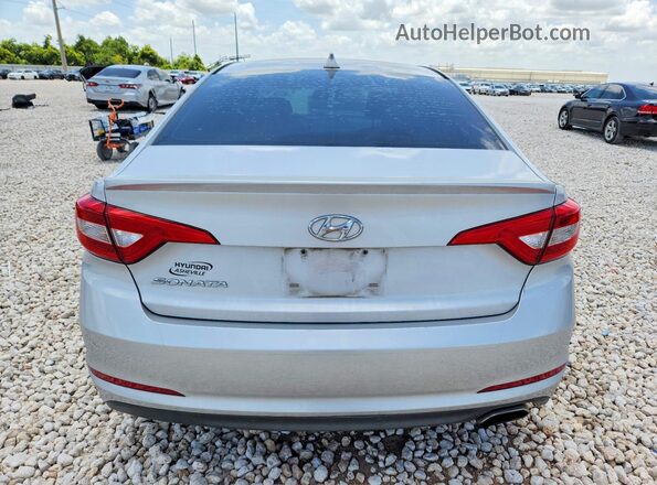 5NPE24AF3GH305418 2016 HYUNDAI SONATA Silver Rear view