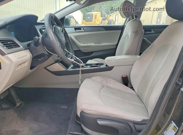 5NPE24AF3GH412940 2016 HYUNDAI SONATA Black Front interior view