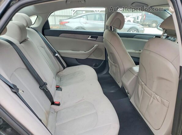 5NPE24AF3GH412940 2016 HYUNDAI SONATA Black Rear seats view