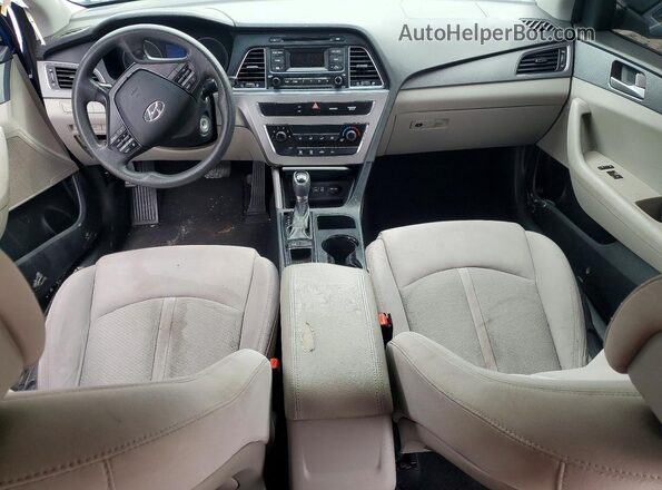 5NPE24AF3HH476834 2017 HYUNDAI SONATA Blue Dashboard view