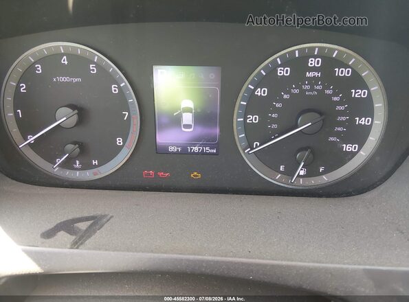 5NPE24AF3HH584743 2017 HYUNDAI SONATA Red Вид задніх сидінь