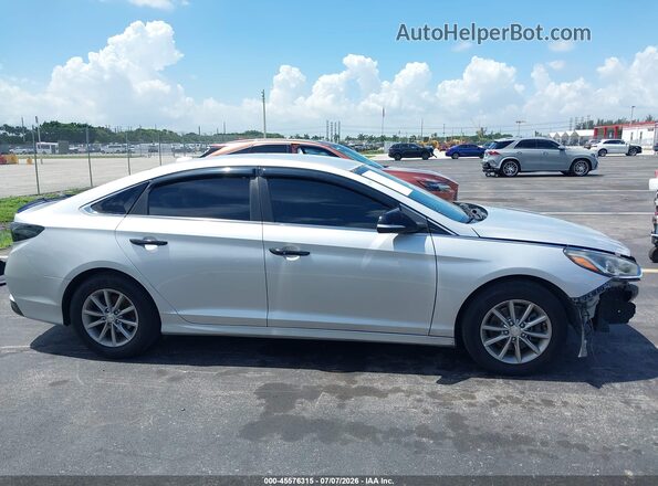 5NPE24AF3JH612899 2018 HYUNDAI SONATA Серебряный Панорамный вид салона 360°