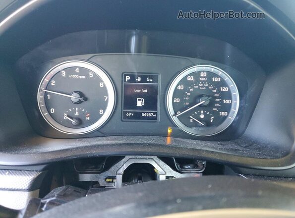 5NPE24AF3KH816376 2019 HYUNDAI SONATA Blue Вид щитка приладів