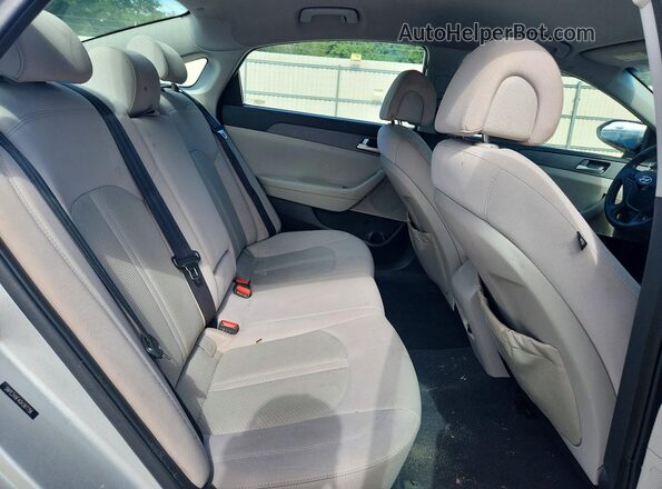 5NPE24AF4GH387756 2016 HYUNDAI SONATA Silver Հետևի նստատեղերի տեսք