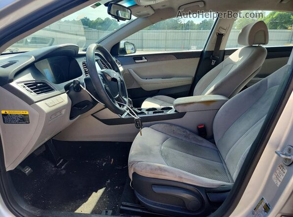 5NPE24AF4GH387756 2016 HYUNDAI SONATA Silver Սալոնի դիմացի տեսք