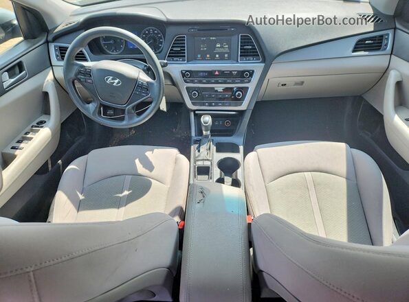 5NPE24AF4GH387921 2016 HYUNDAI SONATA Silver Widok deski rozdzielczej