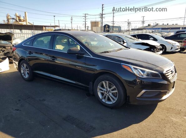 5NPE24AF4HH473358 2017 HYUNDAI SONATA Black Передня права чверть