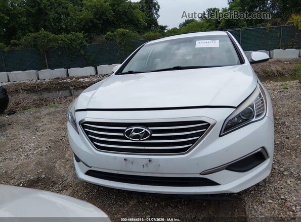 5NPE24AF4HH473912 2017 HYUNDAI SONATA White წინა ხედი