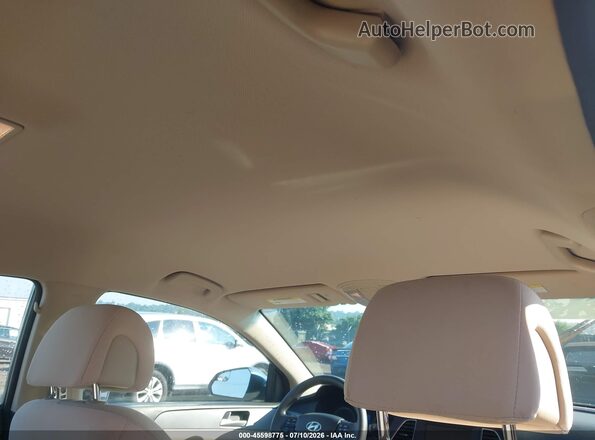 5NPE24AF4HH510201 2017 HYUNDAI SONATA Light Blue Вид задньої частини салону