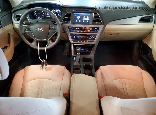 5NPE24AF4HH576814 2017 HYUNDAI SONATA White Առջևի վահանակի տեսք