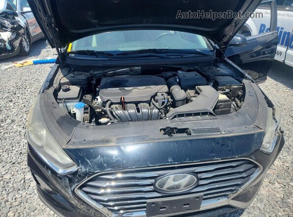 5NPE24AF4JH598415 2018 HYUNDAI SONATA Black Rear interior view