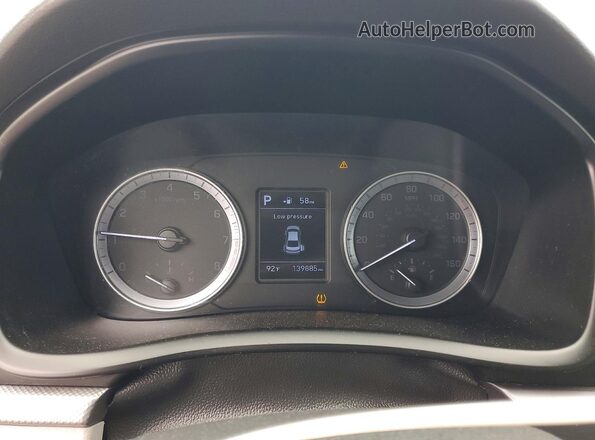 5NPE24AF4JH655096 2018 HYUNDAI SONATA Gray Вид щитка приладів