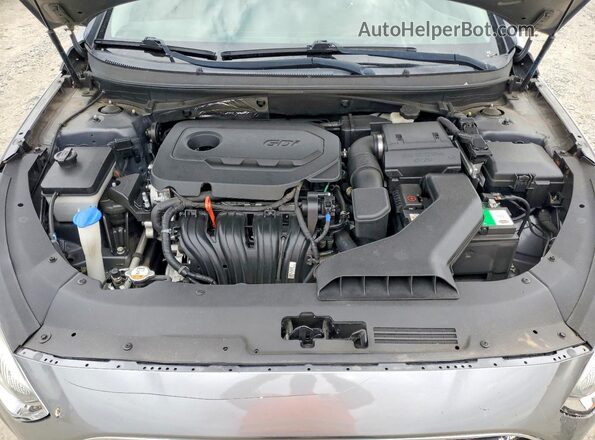 5NPE24AF4JH655096 2018 HYUNDAI SONATA Gray Вид задньої частини салону