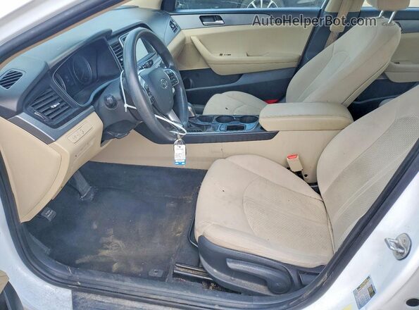 5NPE24AF4JH662467 2018 HYUNDAI SONATA White Սալոնի դիմացի տեսք