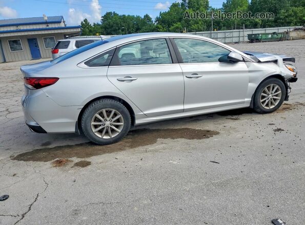 5NPE24AF4KH741073 2019 HYUNDAI SONATA Серебряный Задняя правая четверть